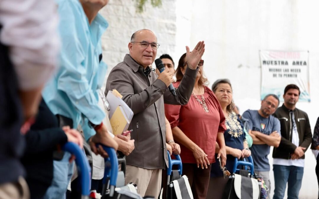 Alcalde Enrique Galindo lleva soluciones directas a las colonias   con el programa Capital al 100