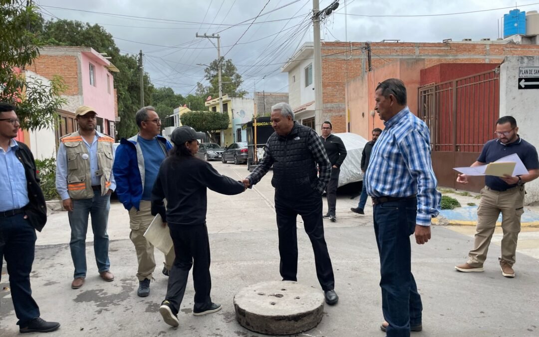 INTERAPAS emprende acciones para controlar descargas clandestinas en el Río Paisanos.