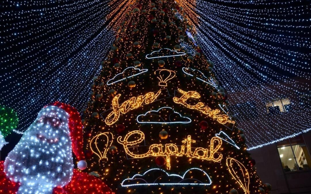 San Luis Capital fortalece su atractivo turístico con la iluminación y decoraciones navideñas del Centro Histórico
