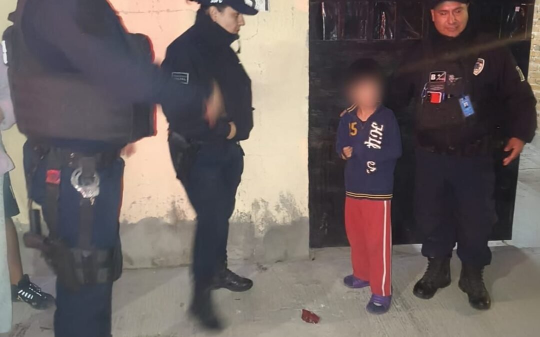 Oficiales de Guardia Municipal localizan y reúne a menor con su familia