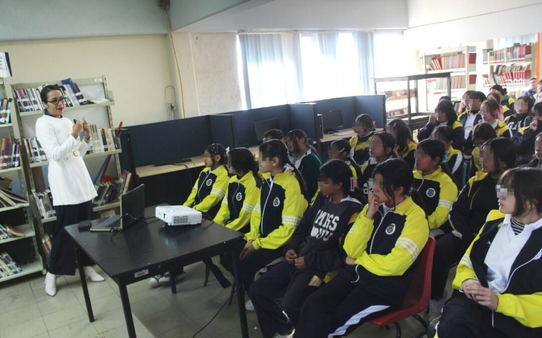 Impulsa Alcalde Enrique Galindo vocaciones científicas en colonias de la Capital