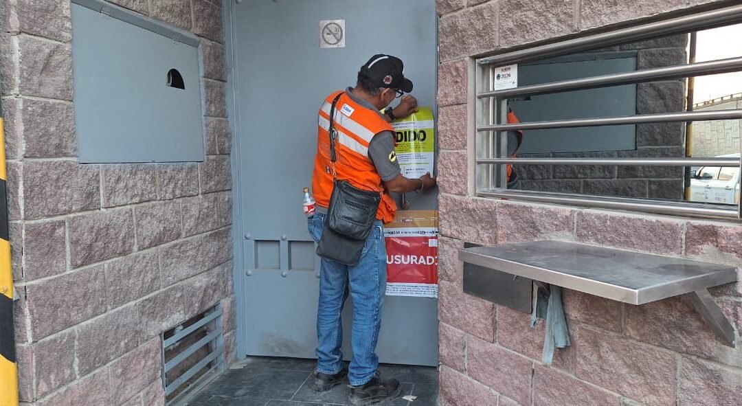 Protección Civil Municipal clausura empresa del sector industrial por incumplimientos y riesgo a la seguridad