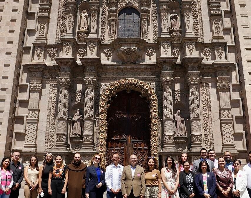 Enrique Galindo anuncia rehabilitación de la torre del Templo del Carmen