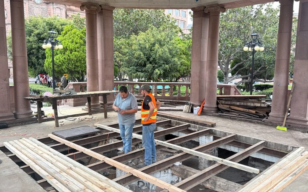 Gobierno de la Capital renueva el Kiosco de Plaza de Armas y preserva su valor histórico
