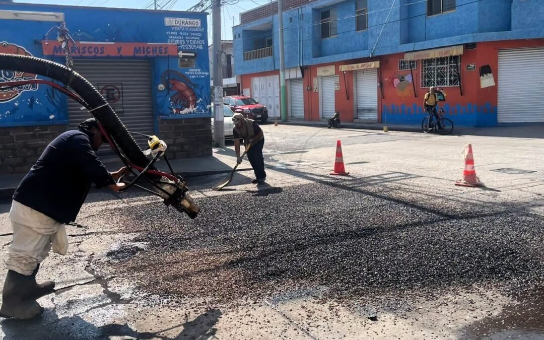 Gobierno Municipal mantiene trabajos permanentes de bacheo y rehabilitación de vialidades