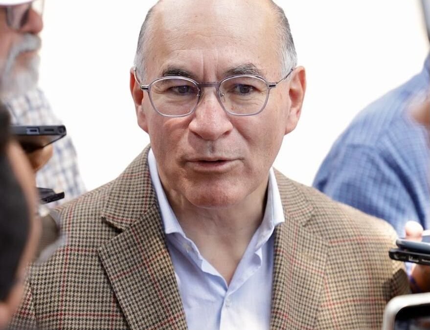 Salud mental de los jóvenes, prioridad para Enrique Galindo