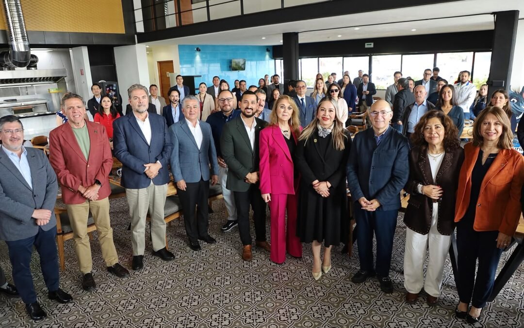 Vinculación y capacitación empresarial, estrategia de Enrique Galindo para fortalecer la economía local